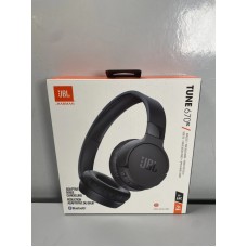 Бездротові навушники JBL Tune 670NC Бездротові навушники JBL Tune 670NC